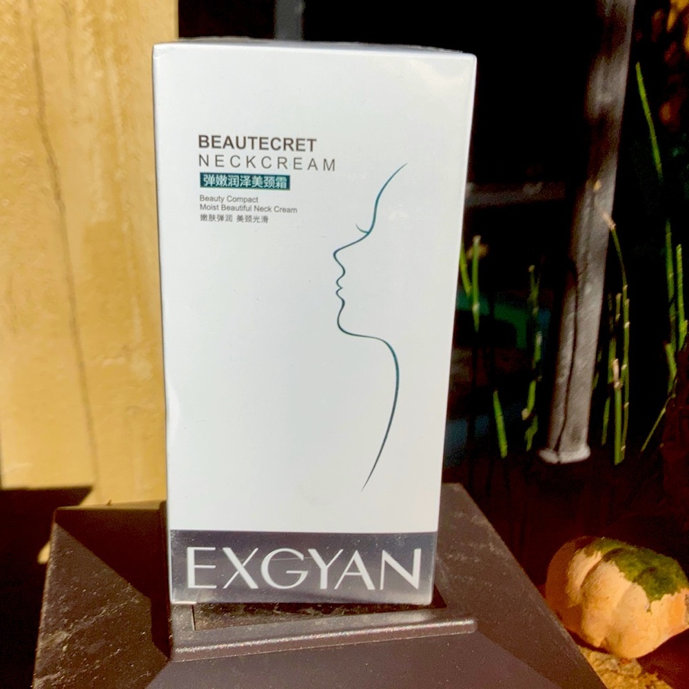Neckcream